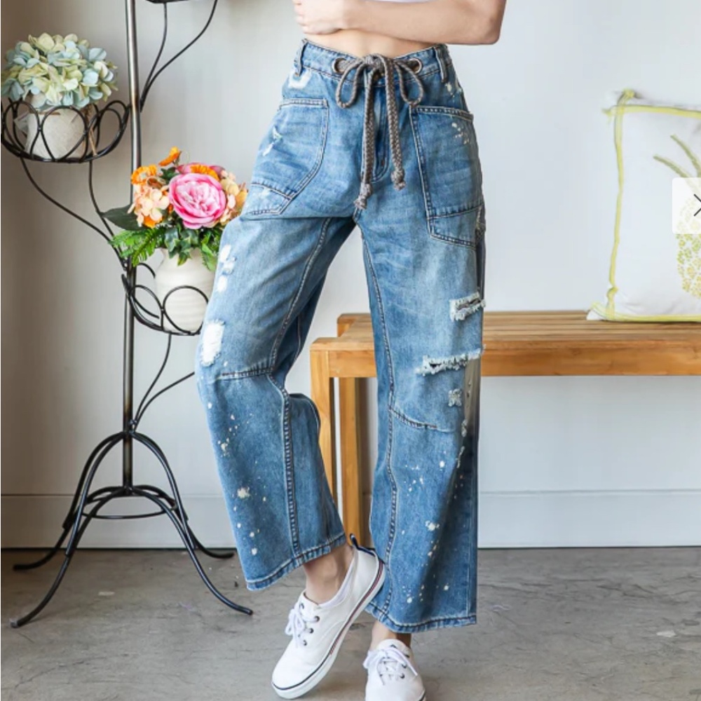 Distressed Wide-Leg Blue Jeans with Drawstring Waist